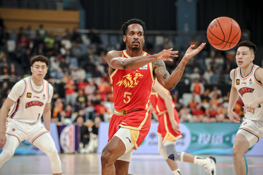 述评：三十而立，CBA联赛职业化征程犹在途中