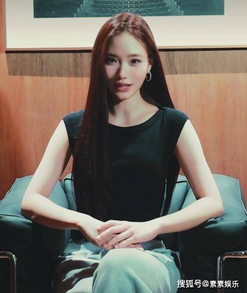 小S二女儿疑似整容，外貌模样大变，小S为女儿举办画展却关闭评论