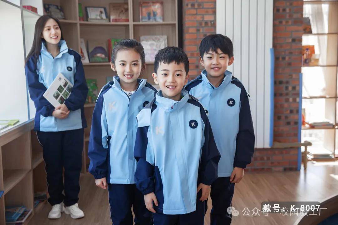 校服与学校品牌：校服作为学校形象的重要元素