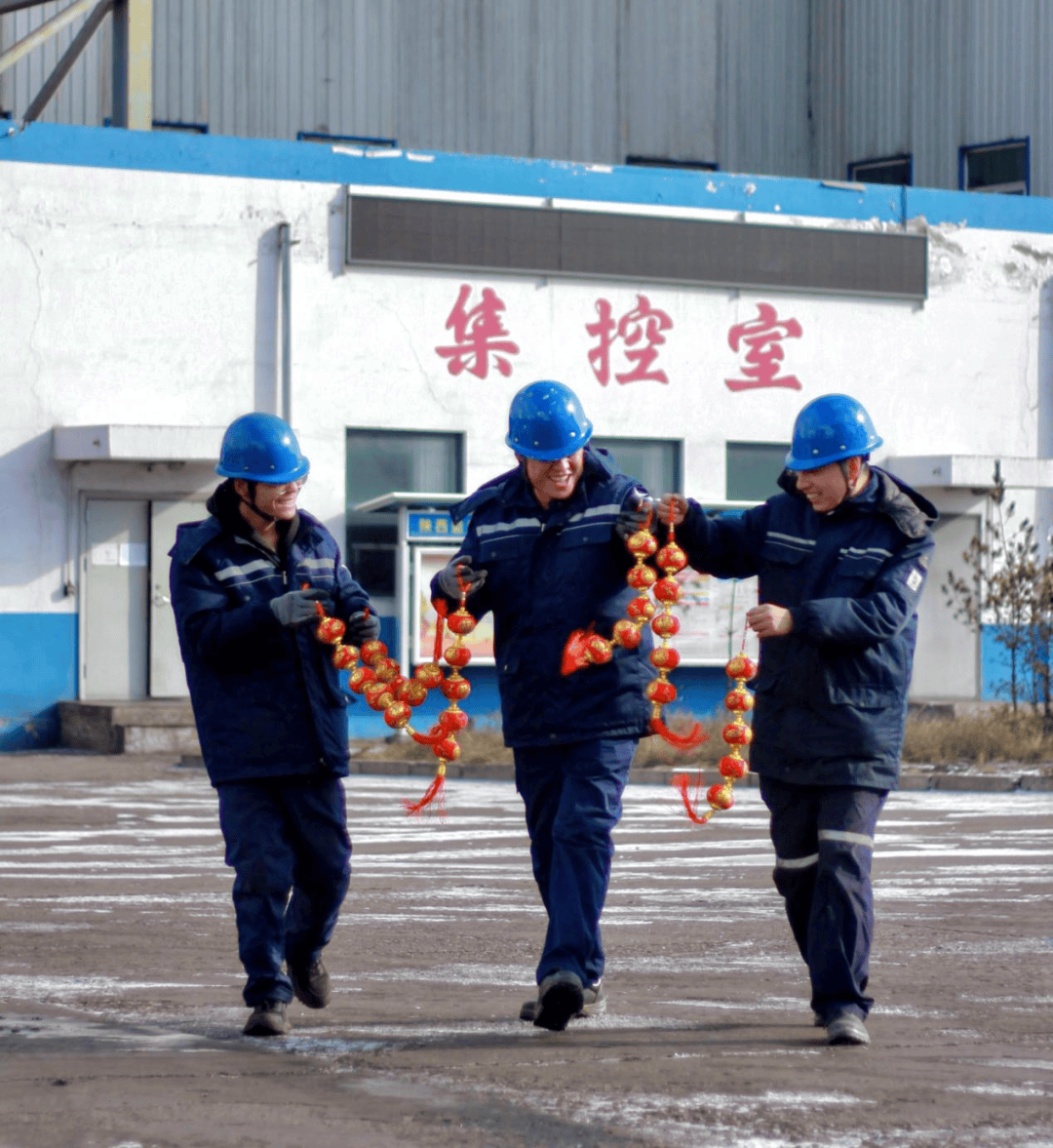 亿德体育官网“2025 年我们的年味”丨春节我在岗项目“不打烊”（三）(图6)